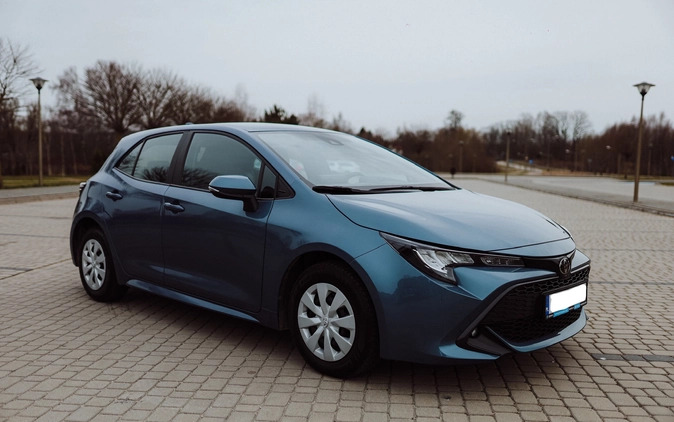 Toyota Corolla cena 69900 przebieg: 28000, rok produkcji 2020 z Olsztyn małe 92